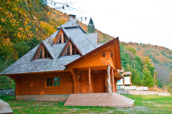 Pourquoi choisir le camping la rivière pour des vacances nature près du verdon ?