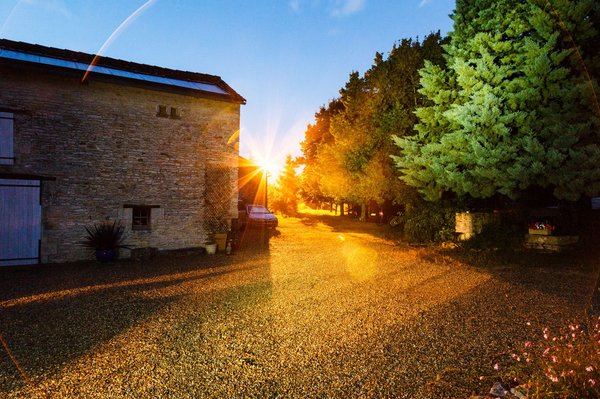 Camping uzès : une escapade nature au bord de la rivière